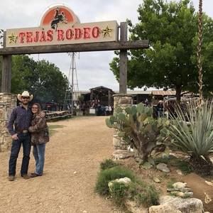 Meet your Posher, Abigail